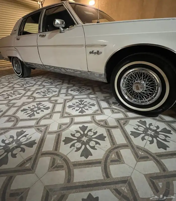 اولدزموبيل كلاسيك ريجنسي 1984 2