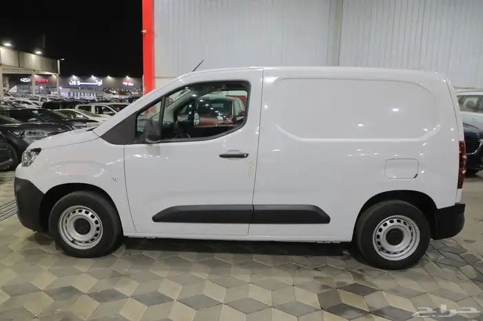 فان بضاعه ستروين برلنجو ديزل 2024 شبه الجديد 5