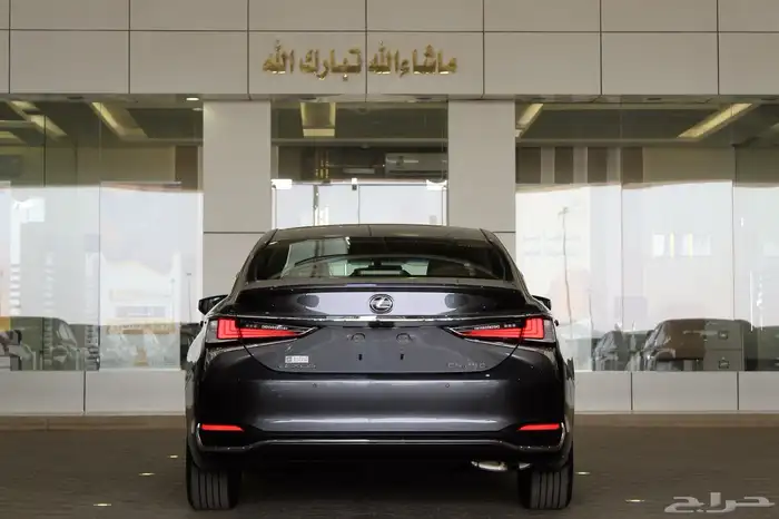 لكزس - ES250 AA-خليجي-2025-جناح-تشغيل عن بعد-ازياق جانبيه 3