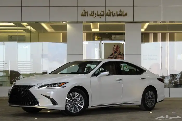 لكزس - ES250 AA-خليجي-2025-جناح-تشغيل عن بعد-ازياق جانبيه 12