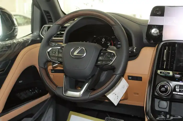 لكزس - LX600 BB - خليجي - 2025 - فل كامل - 25 سماعه 19