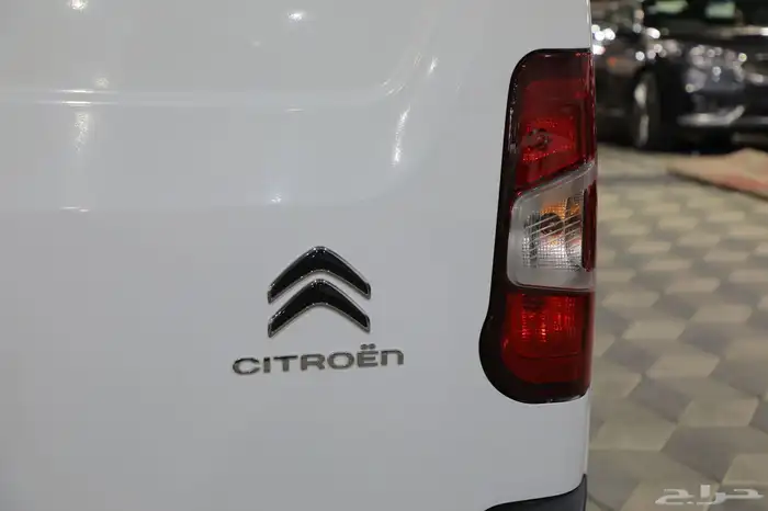 فان بضاعه ستروين برلنجو ديزل 2024 شبه الجديد 6