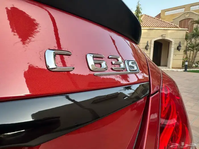 مرسيدسC63s 2018 13