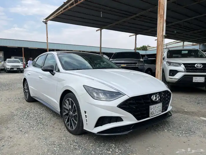 هونداي سوناتا 2023 بانوراما عداد قليل 1