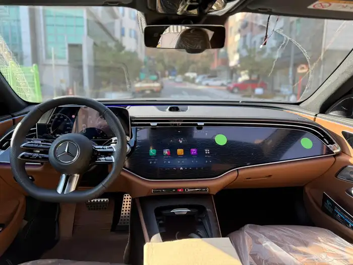 مرسيدس E300 AMG 2026 أصفار 16