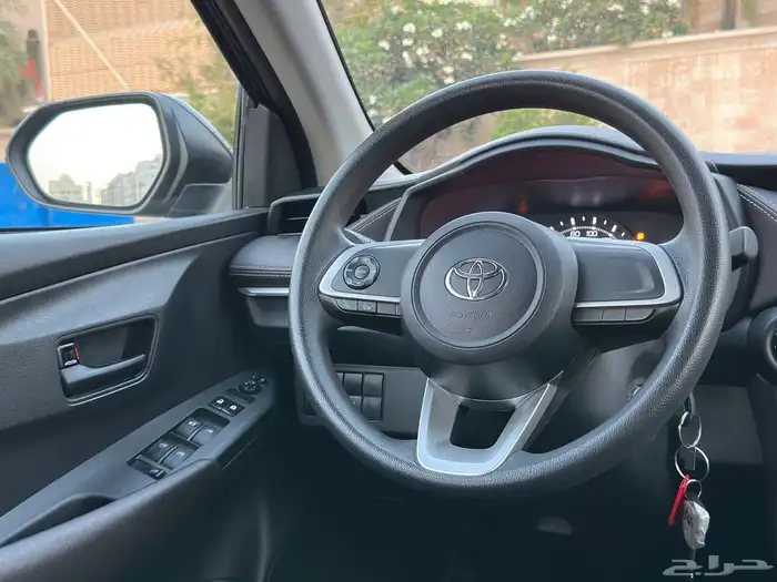 تويوتا يارس 2024 البيع 49500 بلد شبه جديدة 12