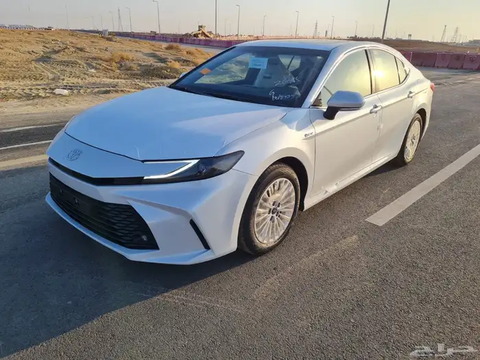 كامري 2026 E بنزين محرك 2.5 رمادي -اسود-ابيض 0