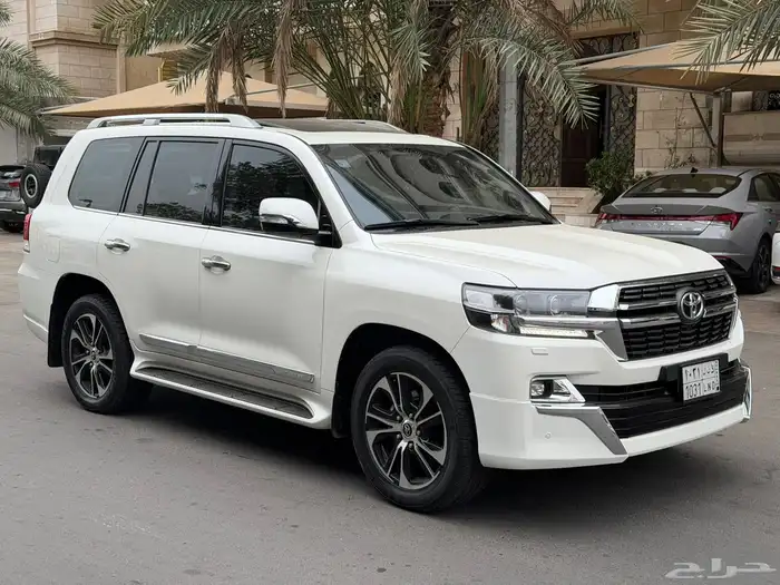 لاندكروزر قراند تورينق 2021 ديزل وكاله الحد 3