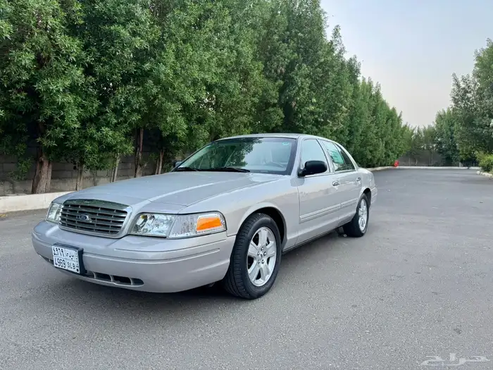 فورد كراون فاكتوريا سعودي توكيلات الجزيره2012 4