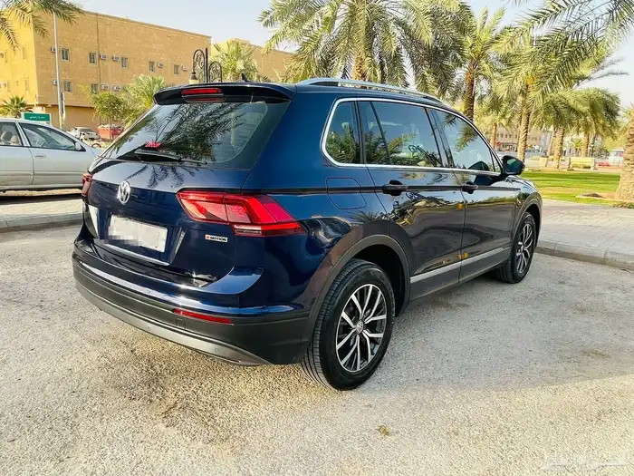 فولكسفاجن تيجوان فل 2019 دفع رباعي بحالة ممتازة 3