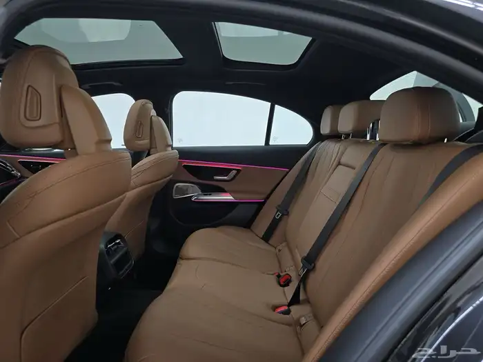 مرسدس E350 مديل 2015 ثلاث شاشات 6