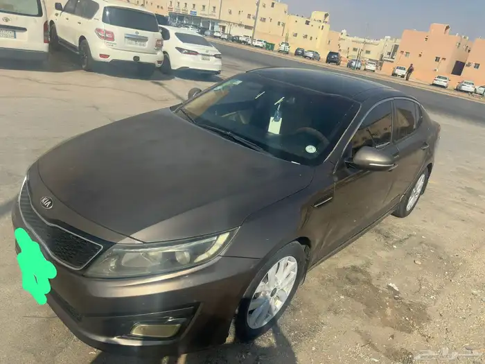 كيا اوبتما موديل 2015 بنزين نص فل 0