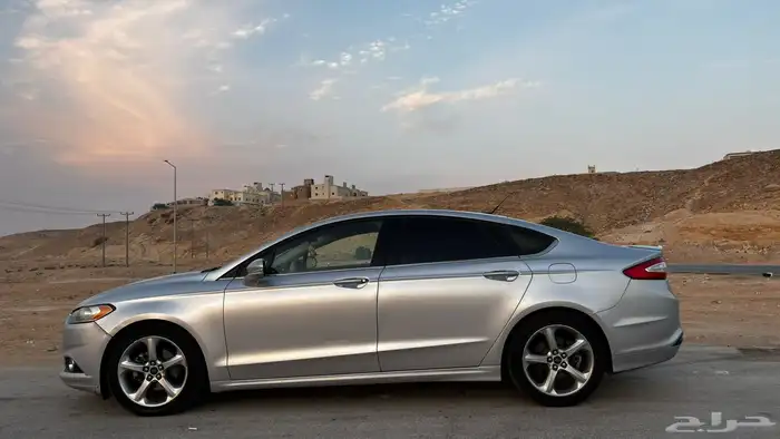 فورد فيوجن 2015 7