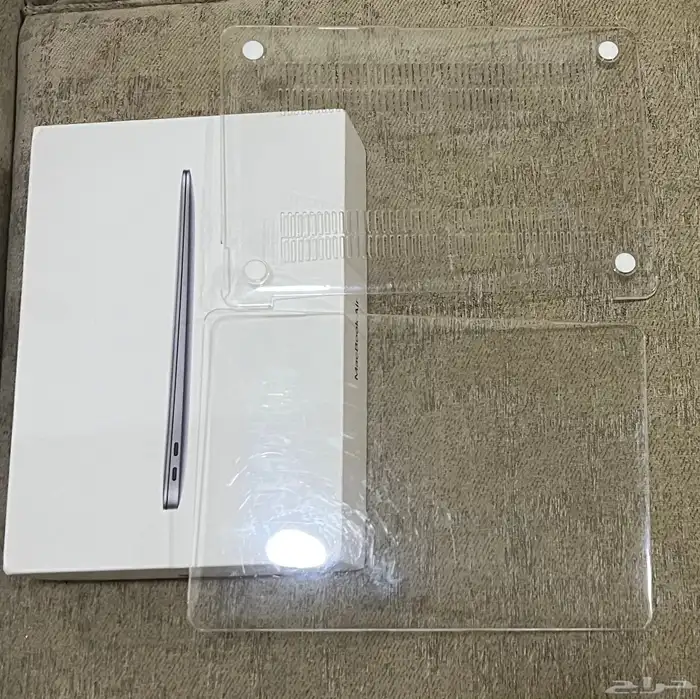 للبيع  MacBook Air M1   نظيف جدا  وبحالة ممتازة 11