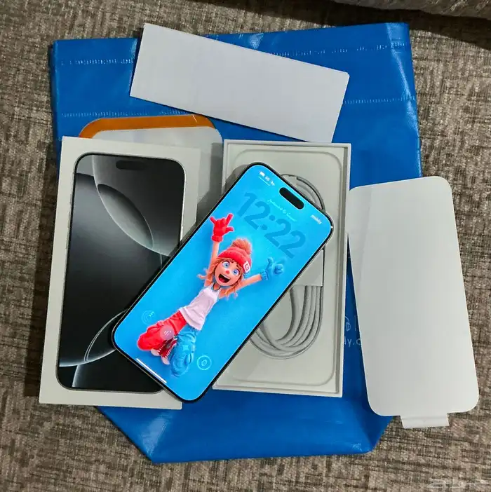 ايفون 16 برو ماكس 1 تيرا ابيض تيتانيوم 6