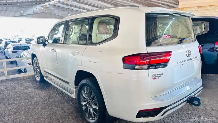 تويوتا جكسار 4 ديزل 2024 جديد للبيع كاش وأقساط 8