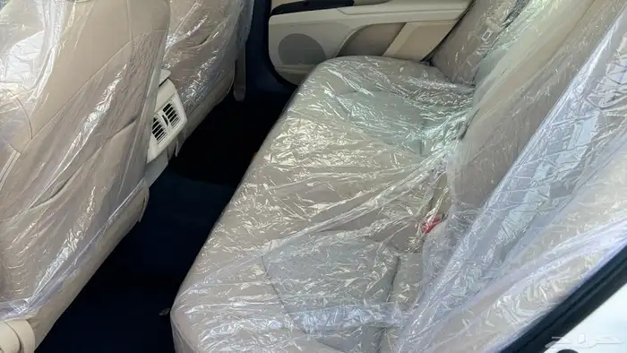 كامري 2022 للبيع ( شبه جديد ) 9