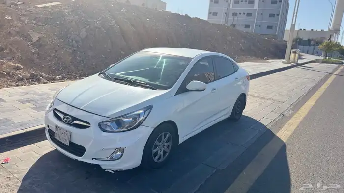 اكسنت 2012 قير عادي 1