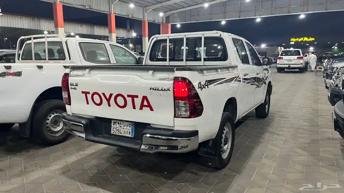 تويوتا هايلوكس 2022 سعودي عبداللطيف جميل 15