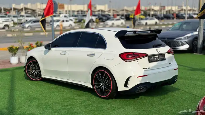 مرسيدس بنز A 35 AMG 12