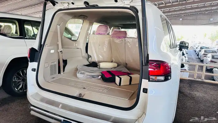 تويوتا جكسار 4 ديزل 2024 جديد للبيع كاش وأقساط 15