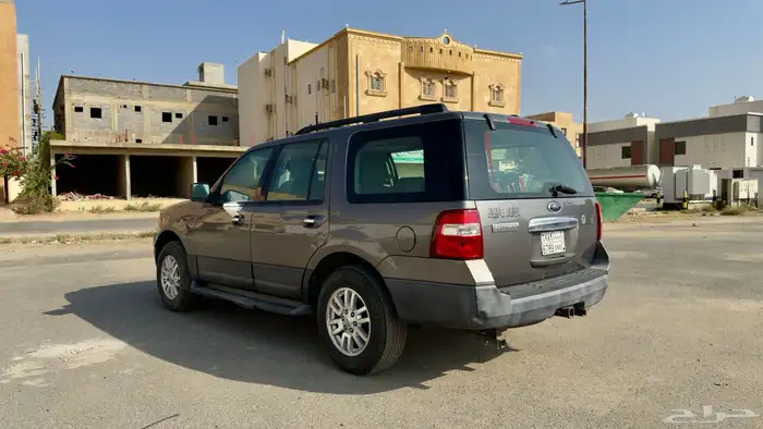 فورد إكسيبديشن موديل 2012 قطع قصير بدون دبل 6