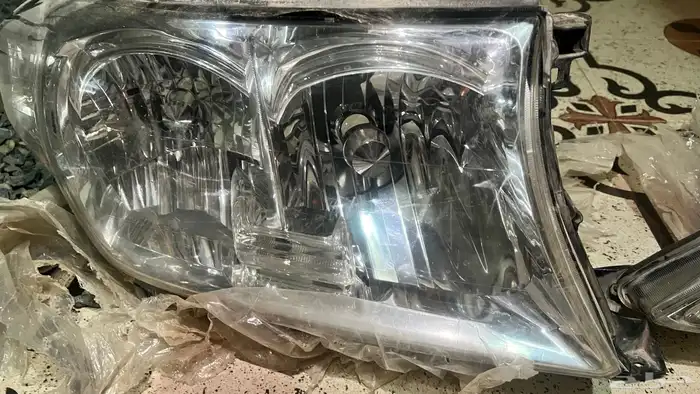 شمعات لاندكروزر اصلي وكاله 1