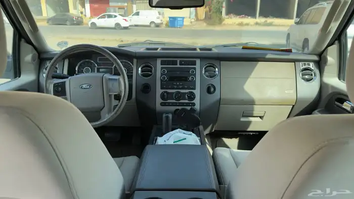 فورد إكسيبديشن موديل 2012 قطع قصير بدون دبل 8