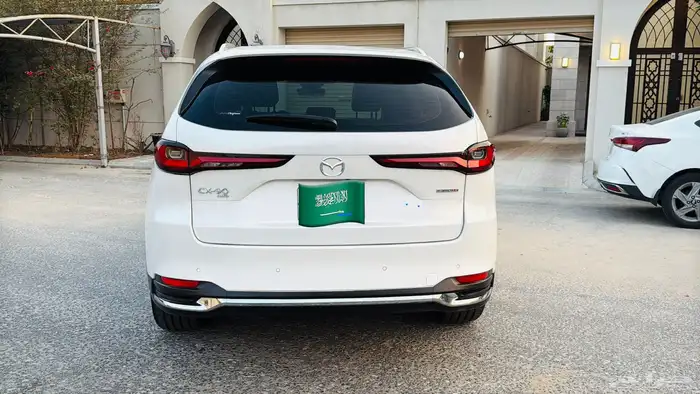 مازدا cx9 فئة هاي ممشى 5500KM فقط 12