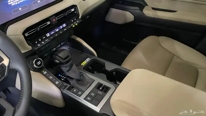 تويوتا برادو - TXL3 - 2025 16