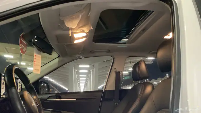 كيا سونيت 2023 نظيفه جدا 23