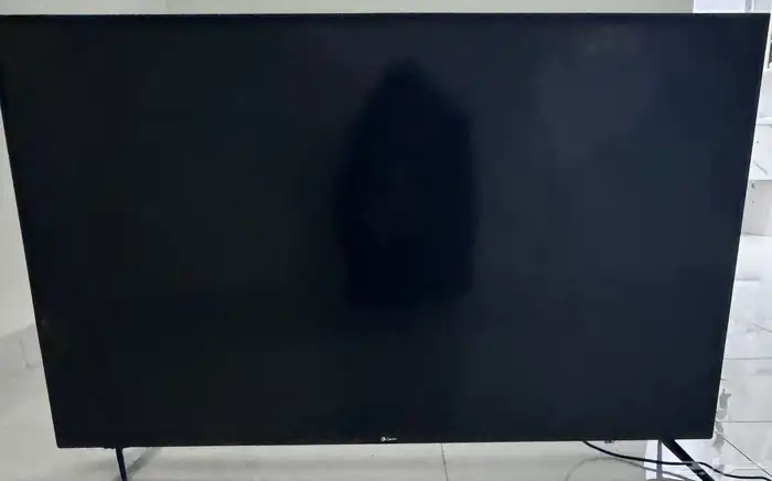 تلفزيون 55 بوصه الشاشه مقسوره بيبغاه شاشه الماني با 400ريال 0