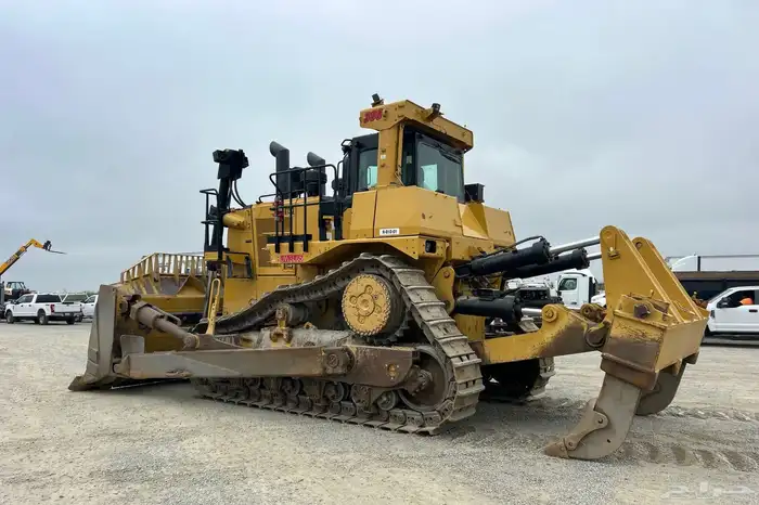 للبيع بلدوزر كتربلر حجم D10T2 موديل 2019 5