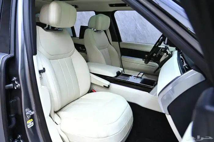 لاند روفر رنج روفر فوج اوتوبيوغرافى 2025 سعودى 11