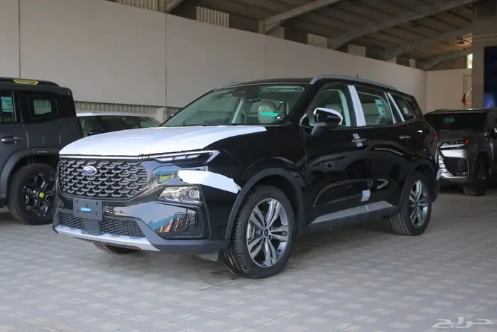 فورد تريتوري تيتانيوم بلس 2025 1