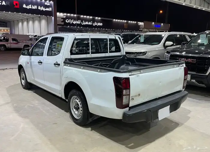 اسيوزو 2020 غمارتين عداد قليل ديزل بدون دبل سعودي 5