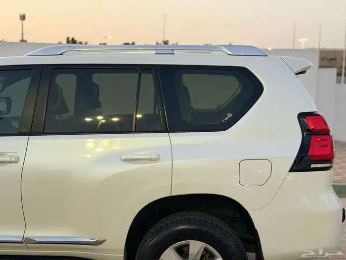 برادو 2023 فل كامل للبيع ممشا قليل 19