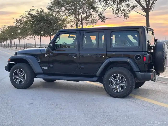 جيب رانجلر 2021 مخزن عداد 48 الف السياره وكاله علي الضمان 3