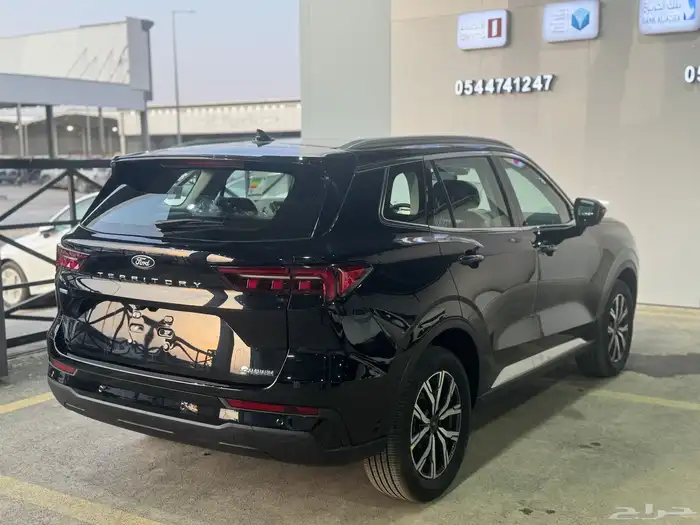 فورد تيريتوري نص فل (ترند) 5