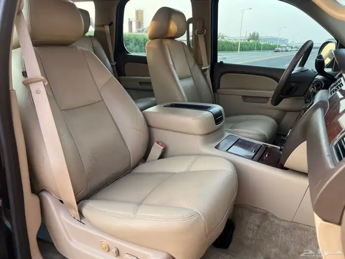 شيفروليه تاهو LTZ 2012 فل كامل دبل بدي وكاله موتر نظيف جدا 14