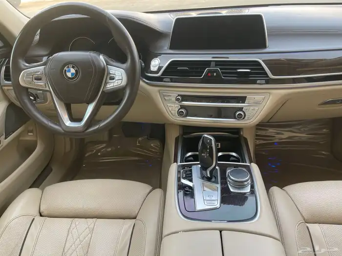 بي ام دبليو-2016-Li750-فل كامل- مواصفات خاصة- الناغي 22