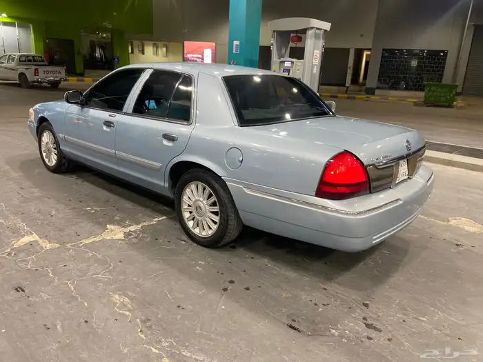 فورد جراند مركيز 2010 6