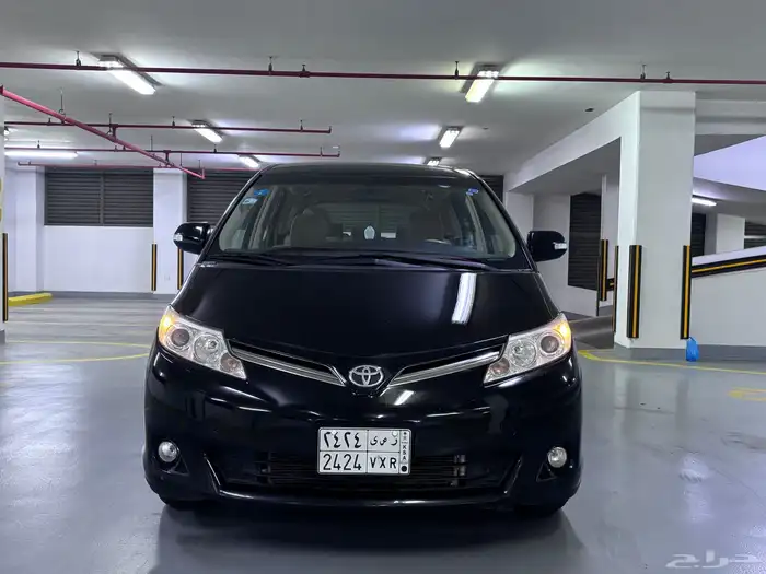 للبيع تويوتا بريفيا 2013 نظيف ممشى 130 6