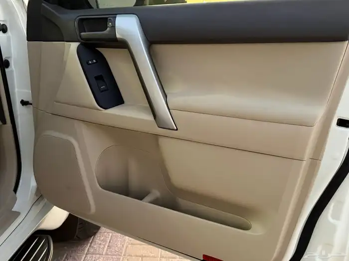 برادو 2023 فل كامل للبيع ممشا قليل 43