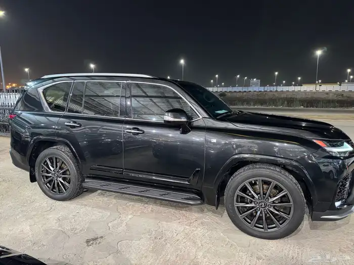 للبيع جيب لكزس F-sport موديل 2023 2