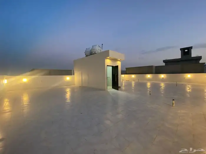 للبيع دور مستقل علي مساحة ارض كامله خميس مشيط 10