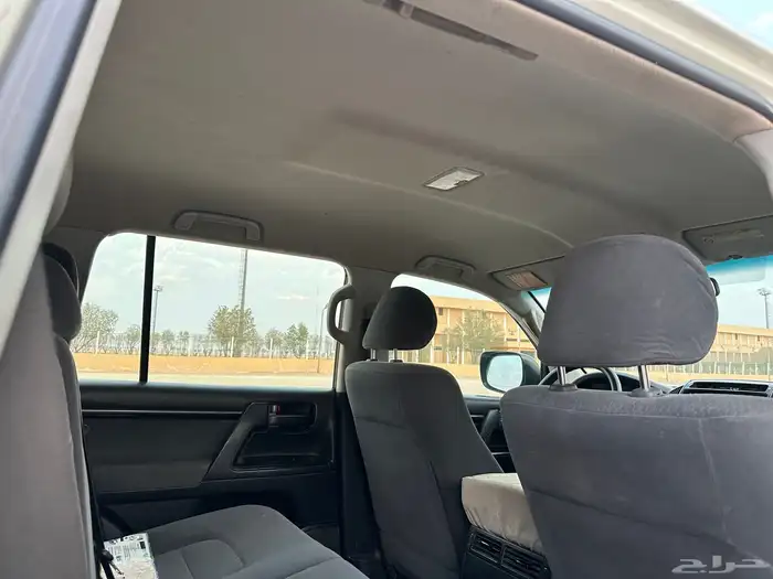 جيب لاندكروزر جي بلد كامل 2012 28