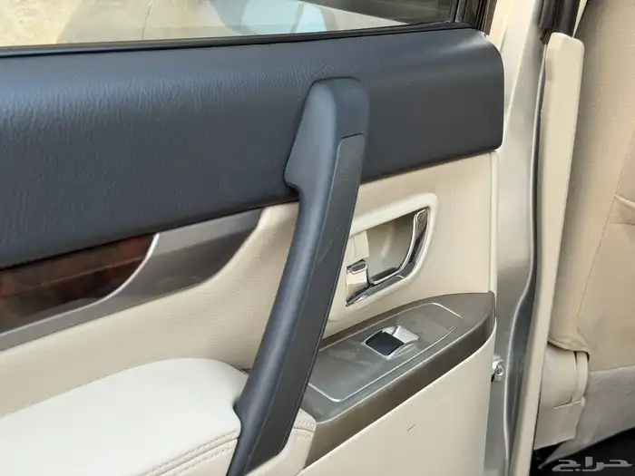 ميستوبيشي باجيرو موديل 2020 نص فل 21