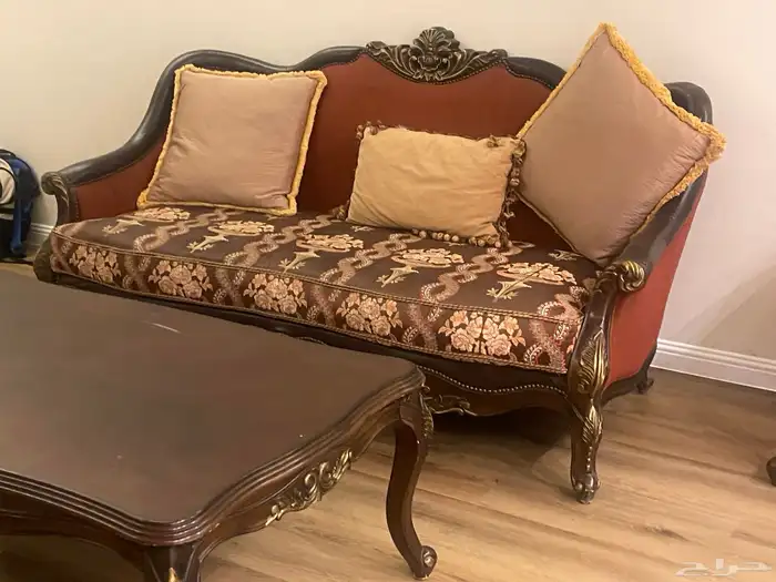 كنب صالون بحالة ممتازة 1