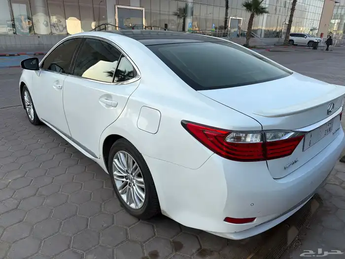 لكزس 2013 ES اول مالك اللوحة خارج البيعه 4